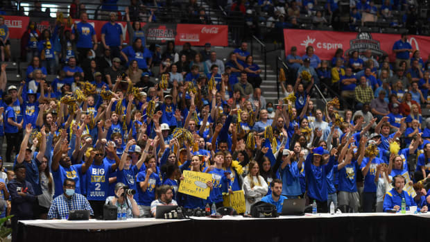 booneville south east lauderdale mhsaa basketball playoffs00025